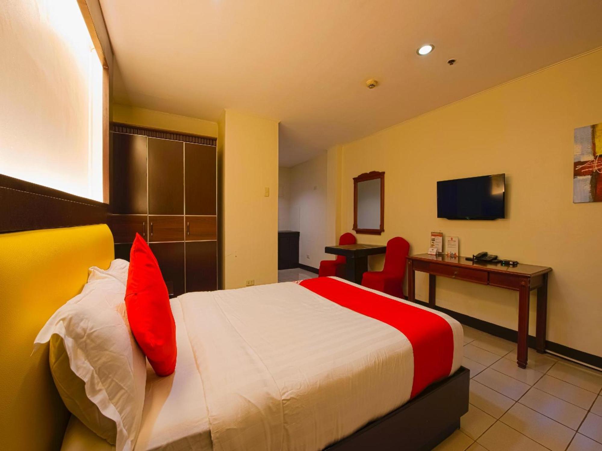โอโย 115 นอร์ทริดจ์ แมนชั่น Hotel เกซอนซิตี้ ภายนอก รูปภาพ