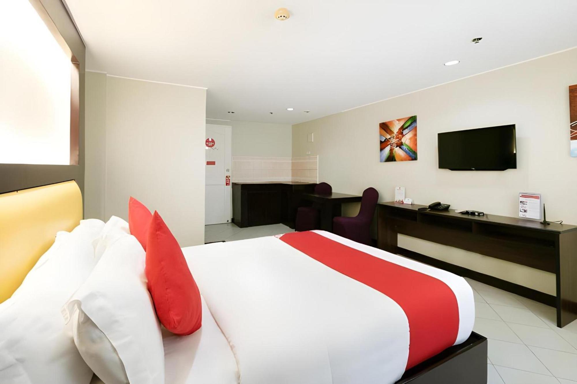 โอโย 115 นอร์ทริดจ์ แมนชั่น Hotel เกซอนซิตี้ ภายนอก รูปภาพ