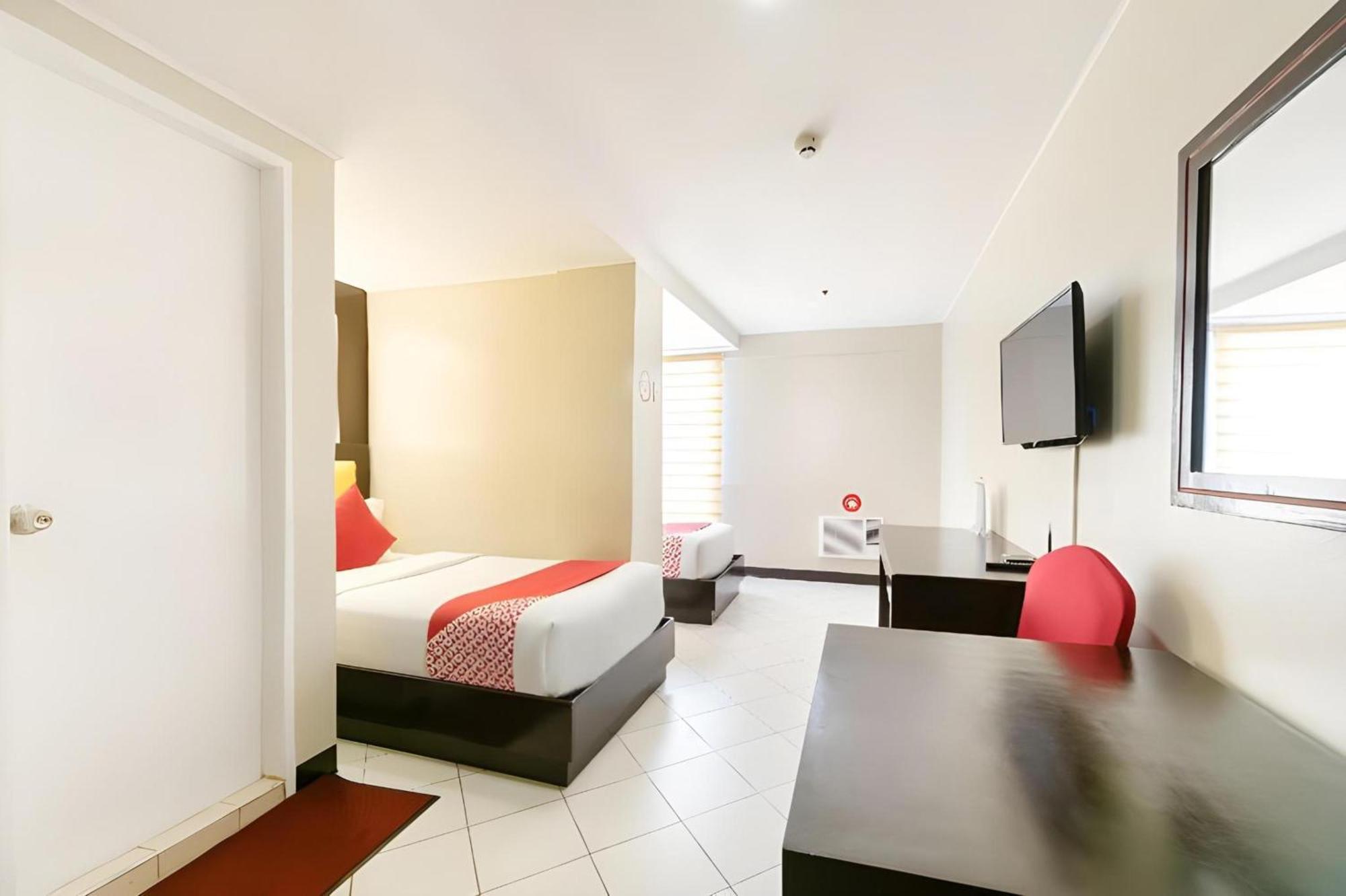 โอโย 115 นอร์ทริดจ์ แมนชั่น Hotel เกซอนซิตี้ ภายนอก รูปภาพ