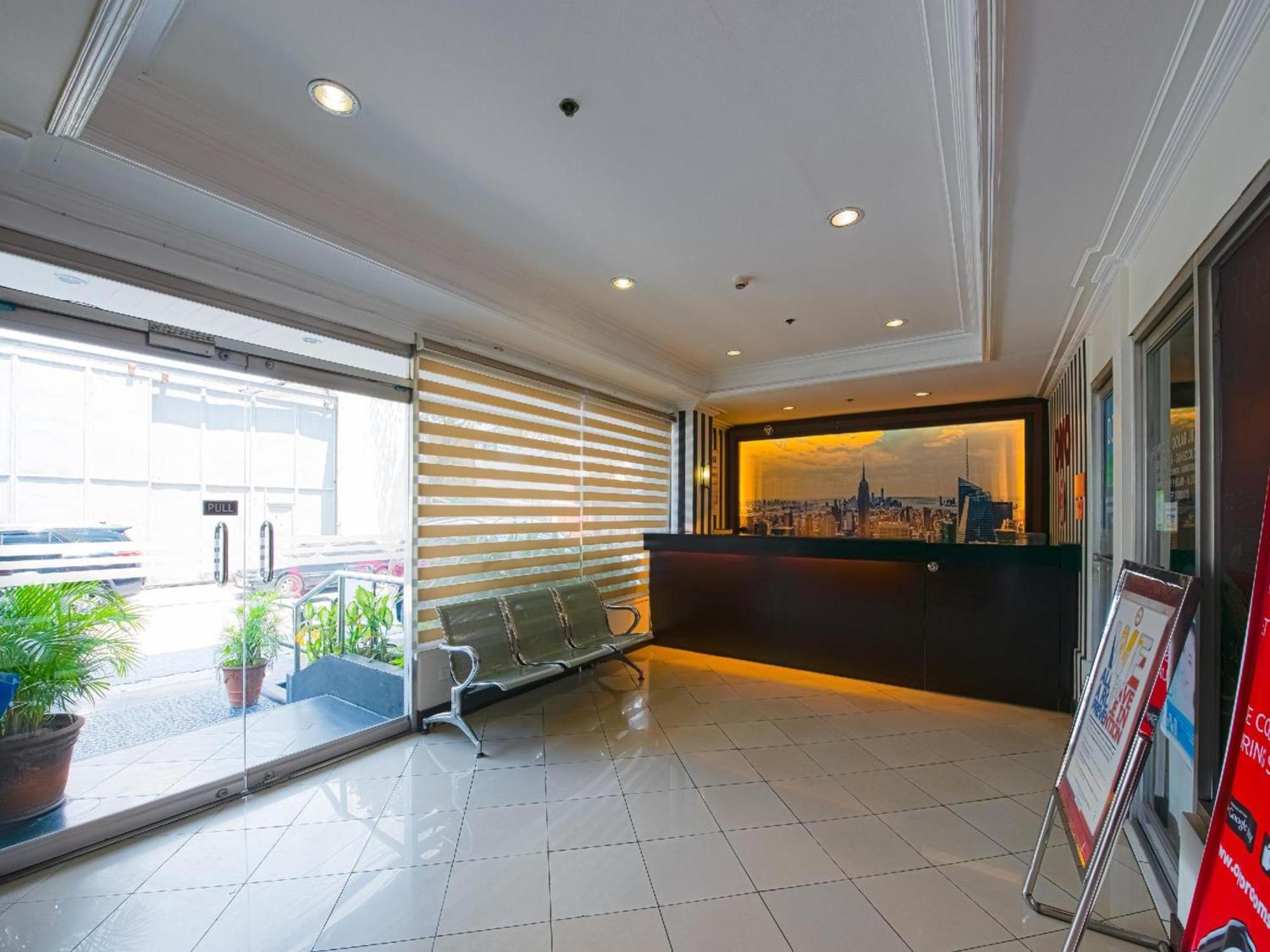 โอโย 115 นอร์ทริดจ์ แมนชั่น Hotel เกซอนซิตี้ ภายนอก รูปภาพ